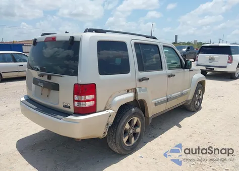 2008 Jeep Liberty Sport from USA, damaged, VIN 1J8GP28KX8W134401